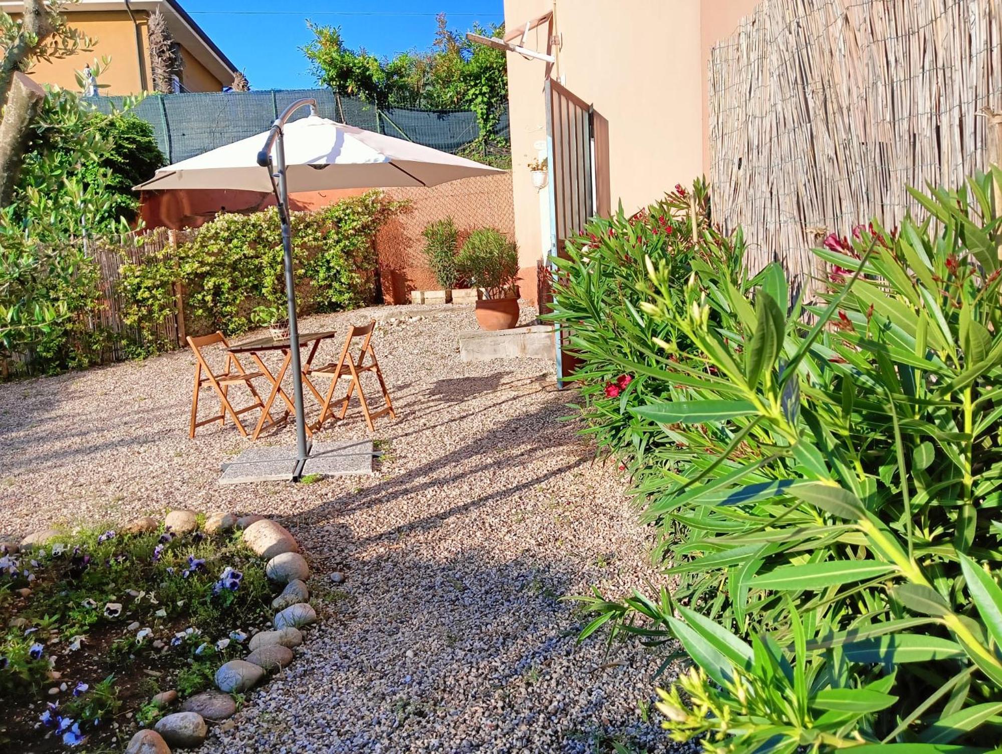 Casa Vacanze Monte Galetto Буссоленго Екстер'єр фото