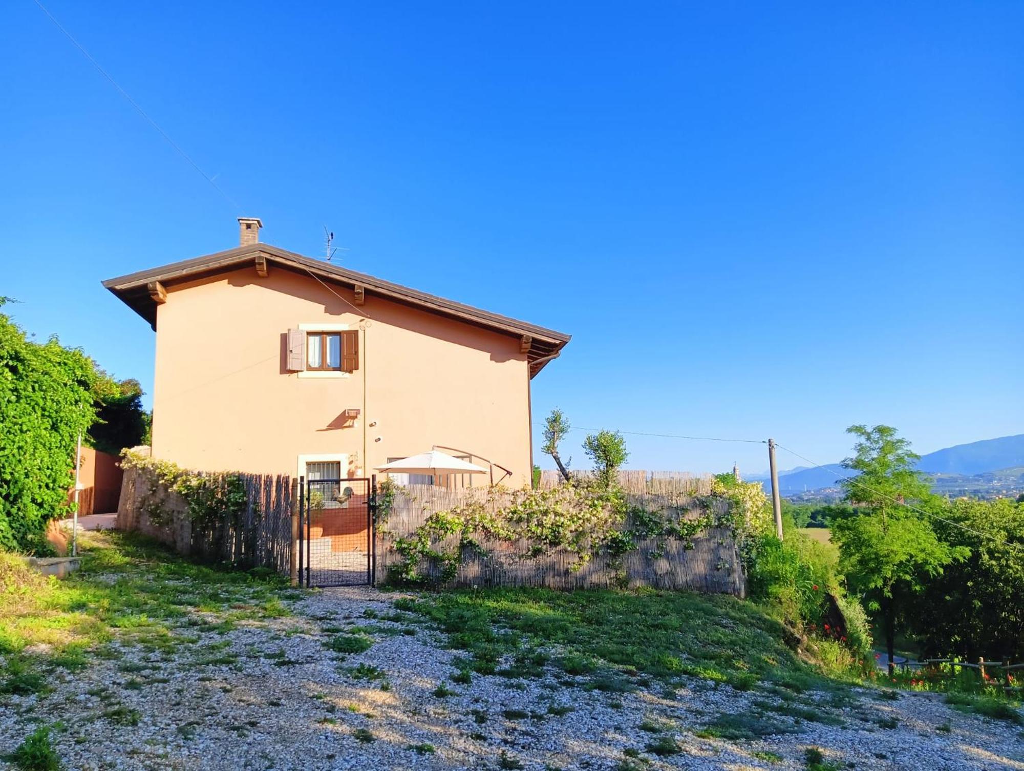 Casa Vacanze Monte Galetto Буссоленго Екстер'єр фото